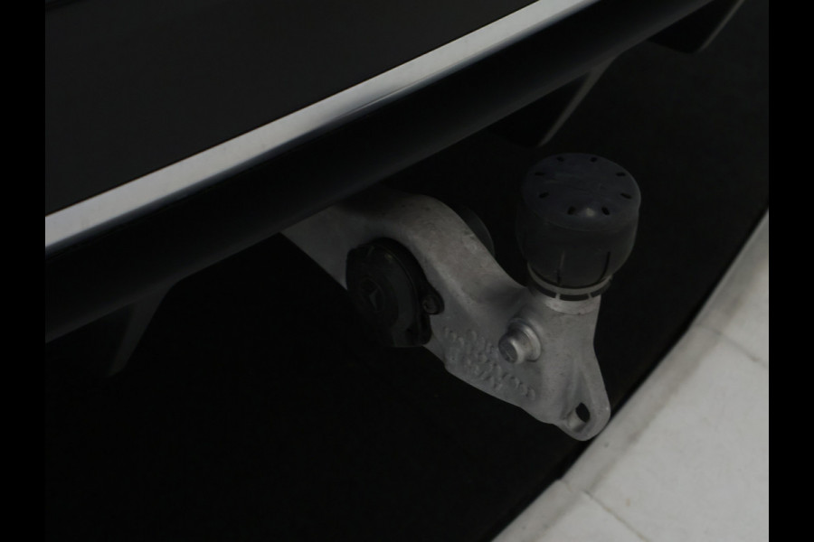 Mercedes-Benz GLE Mercedes-AMG 53 Hybrid 4MATIC+ | Airmatic | Trekhaak | Panoramadak | Rijassistentie Pack | Burmester® audio | Head up Display | Memory | 360 gr Camera | Inclusief 24 maanden Mercedes-Benz Certified garantie voor Europa.