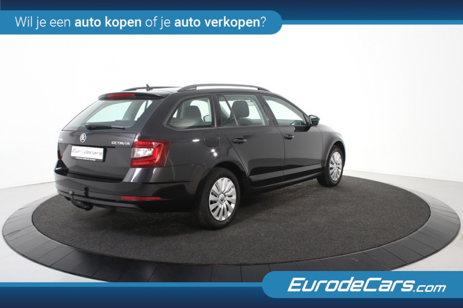 Škoda Octavia Combi Ambition *1ste Eigenaar*Navigatie*Trekhaak*PDC*