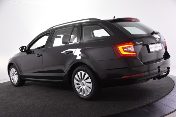 Škoda Octavia Combi Ambition *1ste Eigenaar*Navigatie*Trekhaak*PDC*