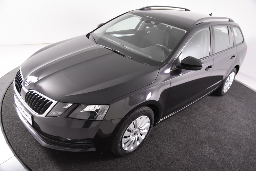 Škoda Octavia Combi Ambition *1ste Eigenaar*Navigatie*Trekhaak*PDC*