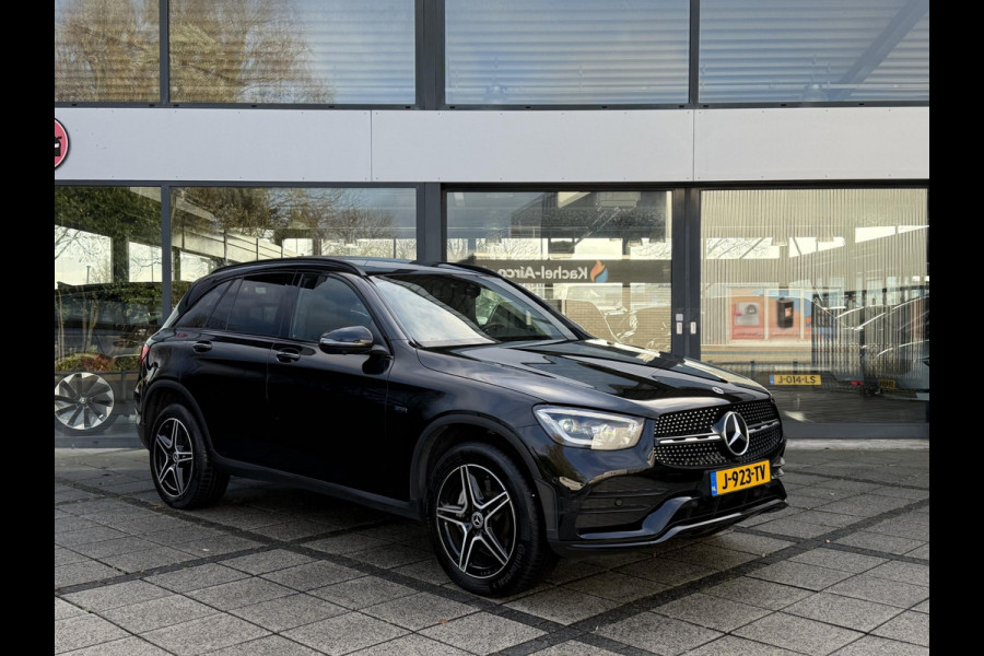 Mercedes-Benz GLC 300e 4MATIC AMG | Navi | Panorama | Trekhaak | Burmester |