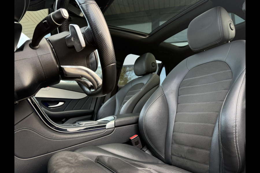 Mercedes-Benz GLC 300e 4MATIC AMG | Navi | Panorama | Trekhaak | Burmester |