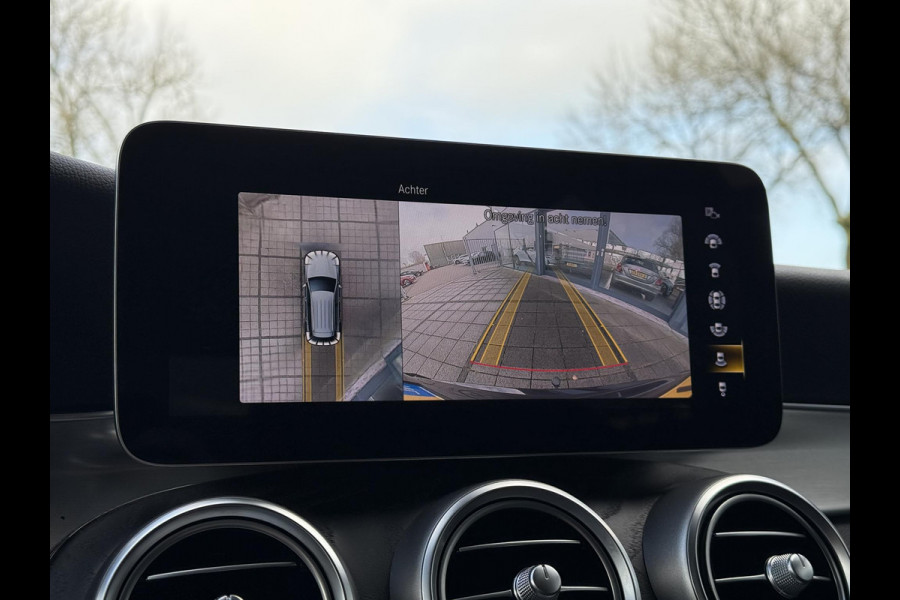 Mercedes-Benz GLC 300e 4MATIC AMG | Navi | Panorama | Trekhaak | Burmester |