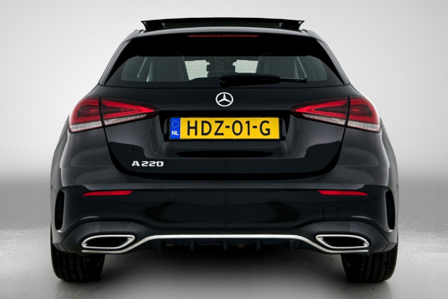 Mercedes-Benz A-Klasse 220 Premium Plus AMG-Line(Goed OnderH, Panorama, Carplay, Stoelen, StoelV, Camera, Navi, Etc)