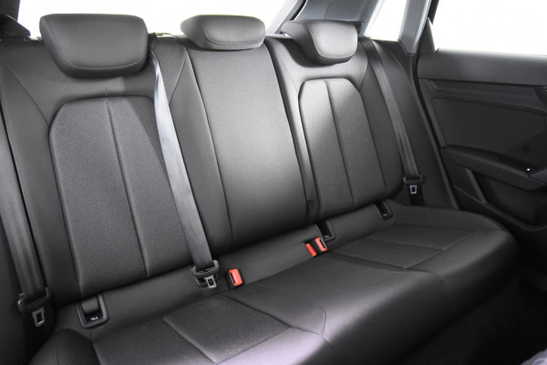 Audi A3 Sportback 30 TFSI *1ste Eigenaar*Navigatie*Stoelverwarming*Keyless*
