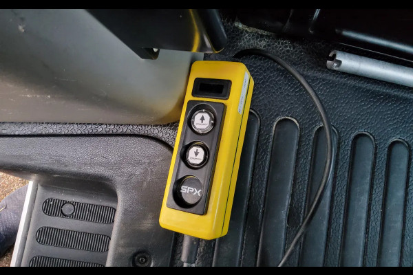 Renault Master 165.35 DUBBELE CABINE - EURO 6 - V-75-NNG - DUBBELLUCHT KIPPER + TREKHAAK