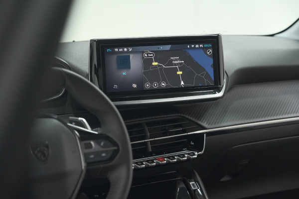 Peugeot 208 Hybrid 100 e-DCS6 Allure | Camera | Apple Carplay | Keyless Entry | Parkeersensoren