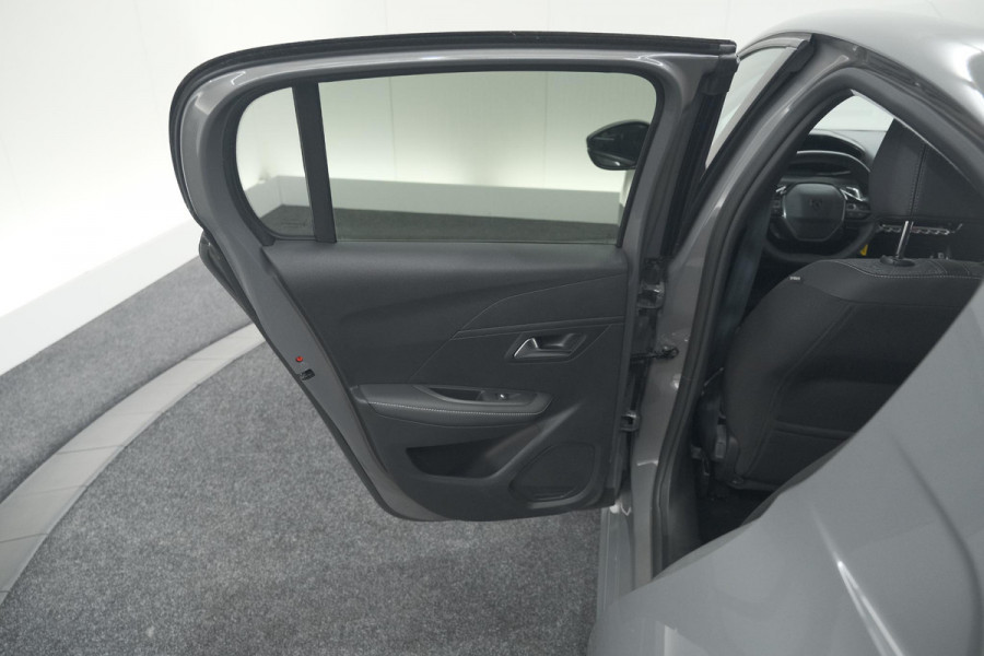 Peugeot 208 Hybrid 100 e-DCS6 Allure | Camera | Apple Carplay | Keyless Entry | Parkeersensoren