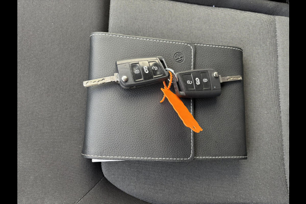 Volkswagen Crafter 2.0 TDI L4H3*A/C*CRUISE*CAM*CARPLAY*3PERS*IMPERIAA