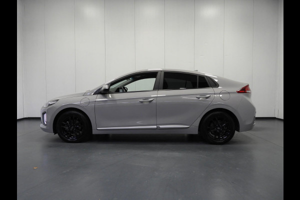 Hyundai IONIQ 1.6 GDi PHEV Plug-In i-Motion NAVI-APP/CAMERA/CLIMA/16"LMV!