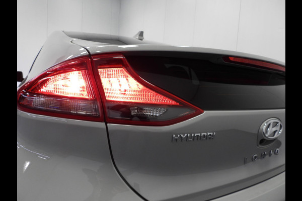 Hyundai IONIQ 1.6 GDi PHEV Plug-In i-Motion NAVI-APP/CAMERA/CLIMA/16"LMV!