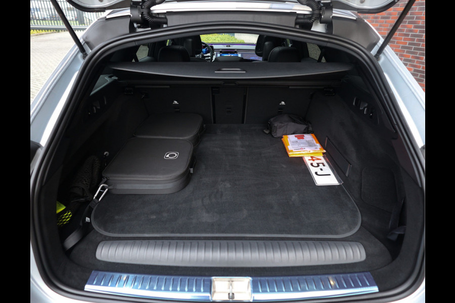 Mercedes-Benz E-Klasse Estate AMG 53 4MATIC+ | Pano - Trekhaak - HUD - Vol!