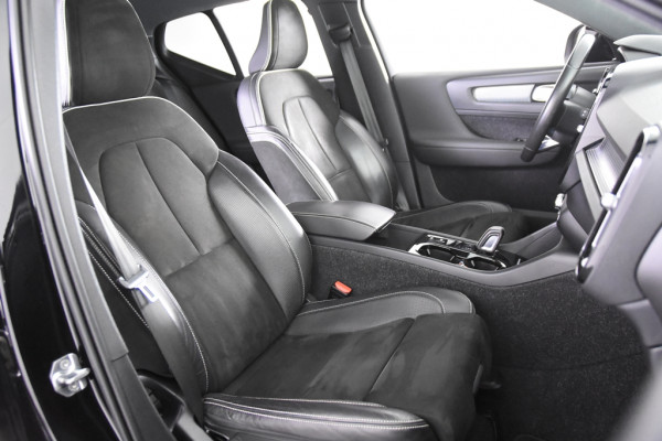 Volvo XC40 1.5 T5 Recharge R-Design *1ste Eigenaar*Panoramadak*Trekhaak*