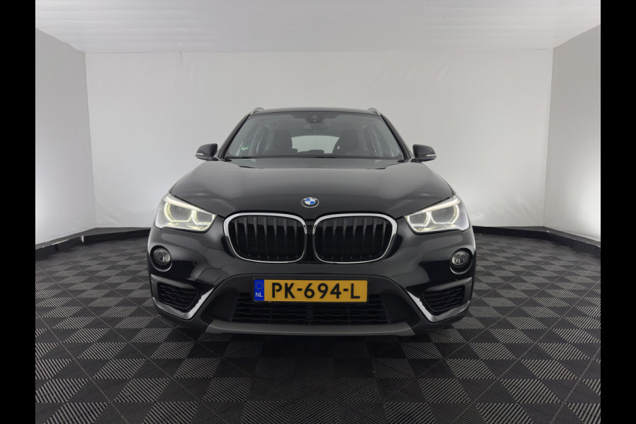 BMW X1 sDrive20i Executive Aut. *XENON | NAVI-FULLMAP | COMFORT-SEATS | ECC | PDC | CRUISE | 17''ALU | TOWBAR*