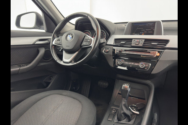 BMW X1 sDrive20i Executive Aut. *XENON | NAVI-FULLMAP | COMFORT-SEATS | ECC | PDC | CRUISE | 17''ALU | TOWBAR*