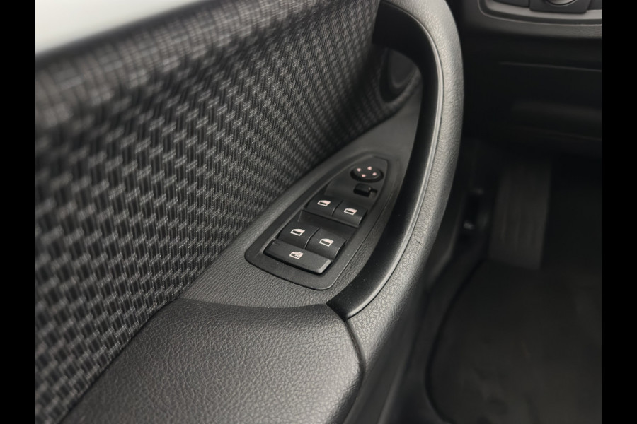 BMW X1 sDrive20i Executive Aut. *XENON | NAVI-FULLMAP | COMFORT-SEATS | ECC | PDC | CRUISE | 17''ALU | TOWBAR*