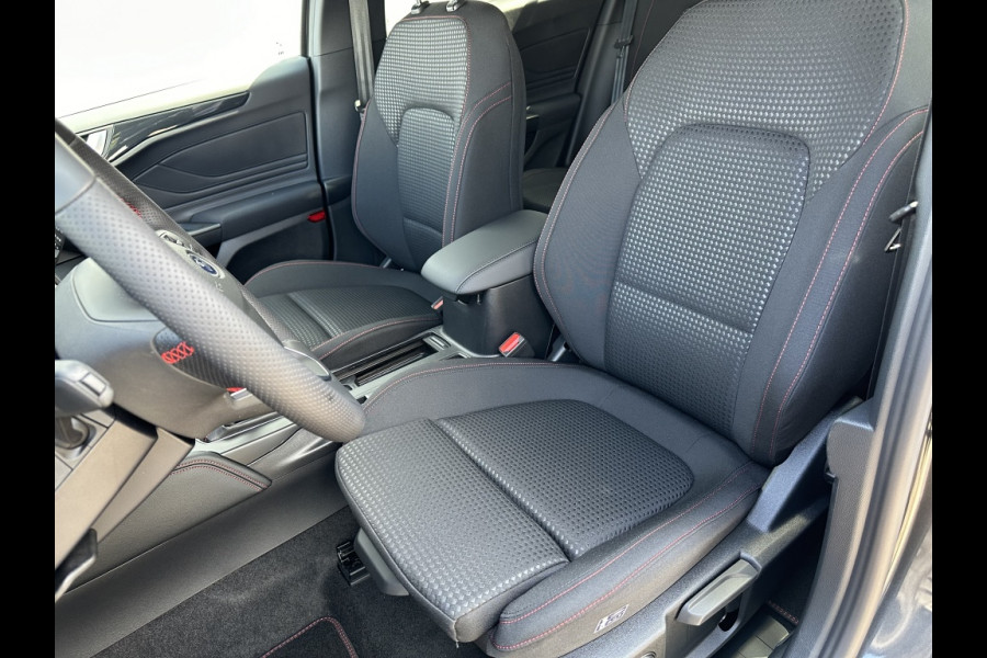 Ford FOCUS Wagon 125PK EBH ST Line X Driverpack | 18inch | Winterpack!