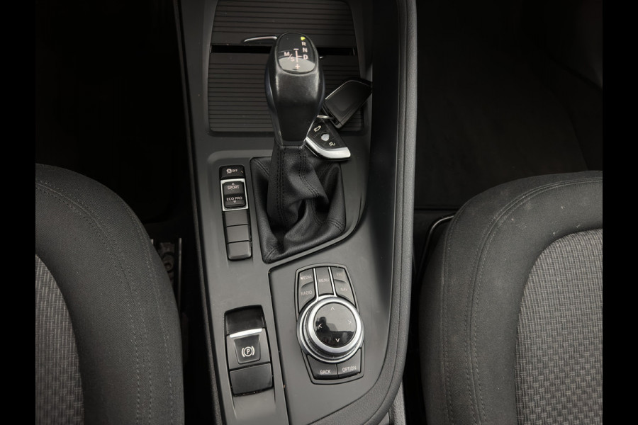 BMW X1 sDrive20i Executive Aut. *XENON | NAVI-FULLMAP | COMFORT-SEATS | ECC | PDC | CRUISE | 17''ALU | TOWBAR*