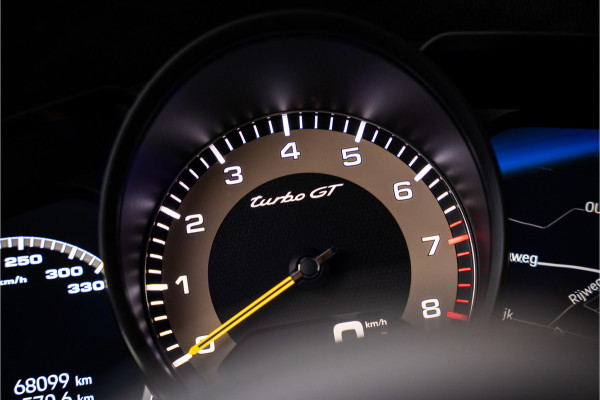 Porsche Cayenne Coupé 4.0 Turbo GT - Individual | Sport Chrono | Luchtvering | HUD