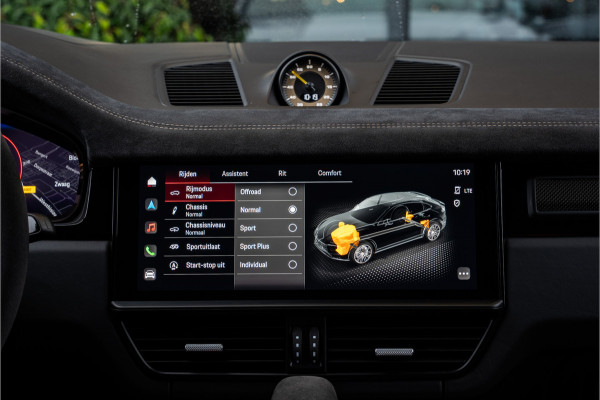 Porsche Cayenne Coupé 4.0 Turbo GT - Individual | Sport Chrono | Luchtvering | HUD