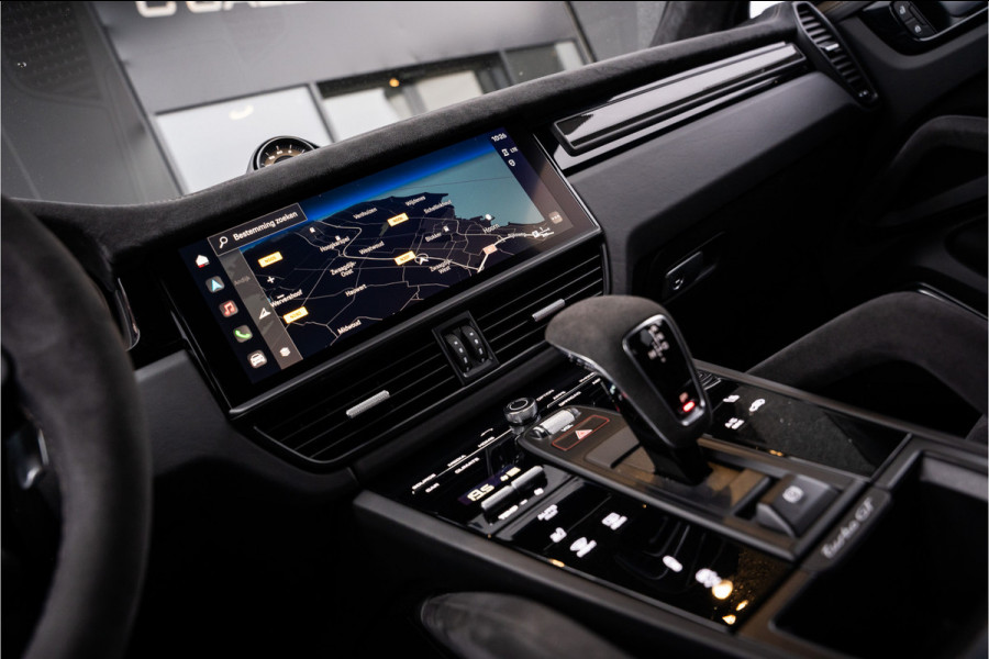 Porsche Cayenne Coupé 4.0 Turbo GT - Individual | Sport Chrono | Luchtvering | HUD