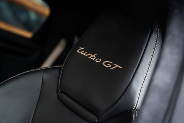 Porsche Cayenne Coupé 4.0 Turbo GT - Individual | Sport Chrono | Luchtvering | HUD