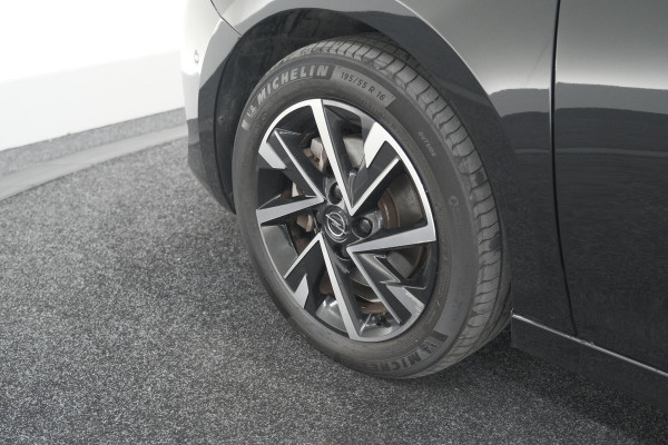 Opel Corsa Turbo 100 GS | Camera | Dodehoekdetectie | Navigatie | Apple Carplay