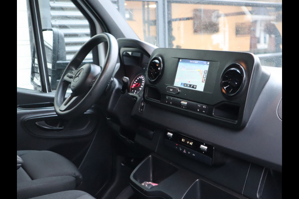Mercedes-Benz Sprinter 515 CDI Euro 6 Automaat Bakwagen Laadklep - MBUX - Cruise
