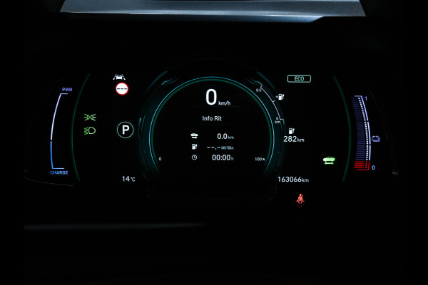 Hyundai IONIQ Premium EV 38 kWh {SOH-100%} Aut *HEATPUMP | LUXURY-LEATHER | FULL-LED | ADAPTIVE-CRUISE | KEYLESS | NAVI-FULLMAP | DAB | CAMERA | MEMORY-PACK | DIGI-COCKPIT | HEATED/VENTILATED-SEATS | CCS- FASTLOADER | PRIVACY-GLASS |