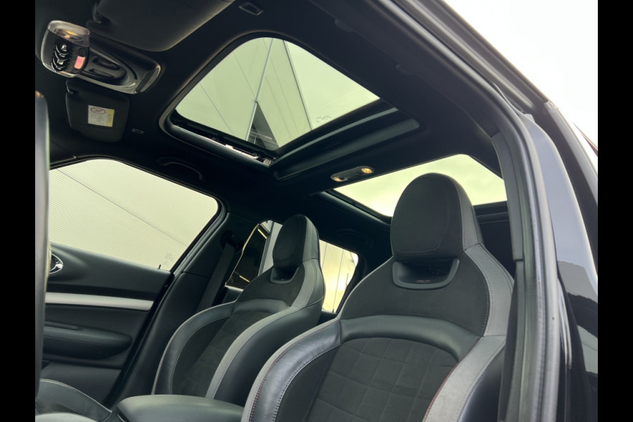 MINI Clubman 2.0 JCW ALL4 Chili Chili F1, PANODAK, HARMAN KARDON, VOL OPTIES!