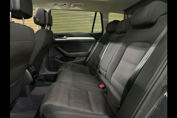 Volkswagen Passat Variant 1.4 TSI ACT Highline | Pano | Navi | Massagestoel | Camera | LED | Adaptive Cruise