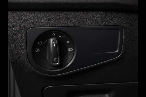 Volkswagen Tiguan 1.5 TSI 150pk DSG Highline | Navigatie | Apple Carplay/Android Auto | Adaptive cruise control | Parkeersensoren | Camera | Park Assist | Lane Assist | Stoel- en stuurverwarming | Getinte ramen | Virtual Cockpit |  LED-verlichting voor