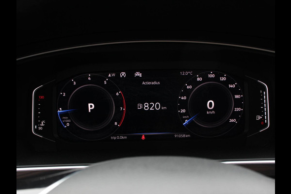 Volkswagen Tiguan 1.5 TSI 150pk DSG Highline | Navigatie | Apple Carplay/Android Auto | Adaptive cruise control | Parkeersensoren | Camera | Park Assist | Lane Assist | Stoel- en stuurverwarming | Getinte ramen | Virtual Cockpit |  LED-verlichting voor