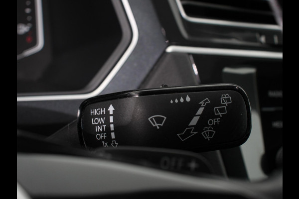 Volkswagen Tiguan 1.5 TSI 150pk DSG Highline | Navigatie | Apple Carplay/Android Auto | Adaptive cruise control | Parkeersensoren | Camera | Park Assist | Lane Assist | Stoel- en stuurverwarming | Getinte ramen | Virtual Cockpit |  LED-verlichting voor