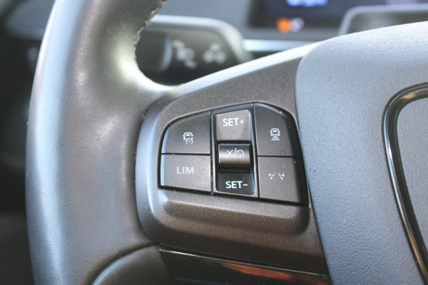 Ford Mustang Mach-E RWD 75 kWh | Trekhaak | Lederen bekleding | Voorruitverwarming | Stoelverwarming | Adaptieve cruise Control | Camera | Electrische achterklep