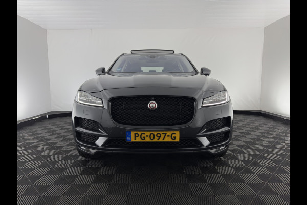 Jaguar F-Pace 2.0 Portfolio Black-line AWD 25d (INCL-BTW) Aut. *PANO | HEAD-UP | LUXURY-LEATHER | BLIND-SPOT | MERIDIAN-SOUND | HEATED-SPORTSEATS | NAVI-FULLMAP | KEYLESS | CAMERA | ECC | CARPLAY | SHIFT-PADDLES | PDC | LANE-ASSIST | ...
