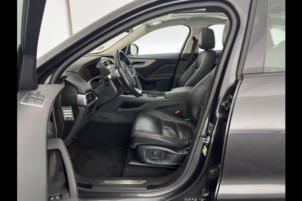 Jaguar F-Pace 2.0 Portfolio Black-line AWD 25d (INCL-BTW) Aut. *PANO | HEAD-UP | LUXURY-LEATHER | BLIND-SPOT | MERIDIAN-SOUND | HEATED-SPORTSEATS | NAVI-FULLMAP | KEYLESS | CAMERA | ECC | CARPLAY | SHIFT-PADDLES | PDC | LANE-ASSIST | ...