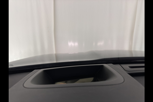 Jaguar F-Pace 2.0 Portfolio Black-line AWD 25d (INCL-BTW) Aut. *PANO | HEAD-UP | LUXURY-LEATHER | BLIND-SPOT | MERIDIAN-SOUND | HEATED-SPORTSEATS | NAVI-FULLMAP | KEYLESS | CAMERA | ECC | CARPLAY | SHIFT-PADDLES | PDC | LANE-ASSIST | ...