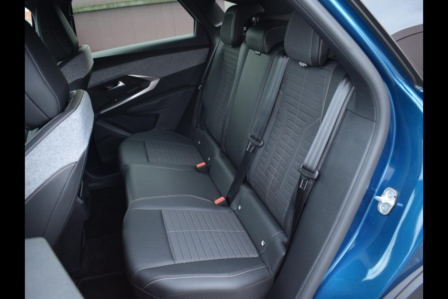 Peugeot 3008 1.2 Hybrid 136 Allure 360 CAMERA | NAVI & CARPLAY | ADAPTIVE CRUISECONTROL