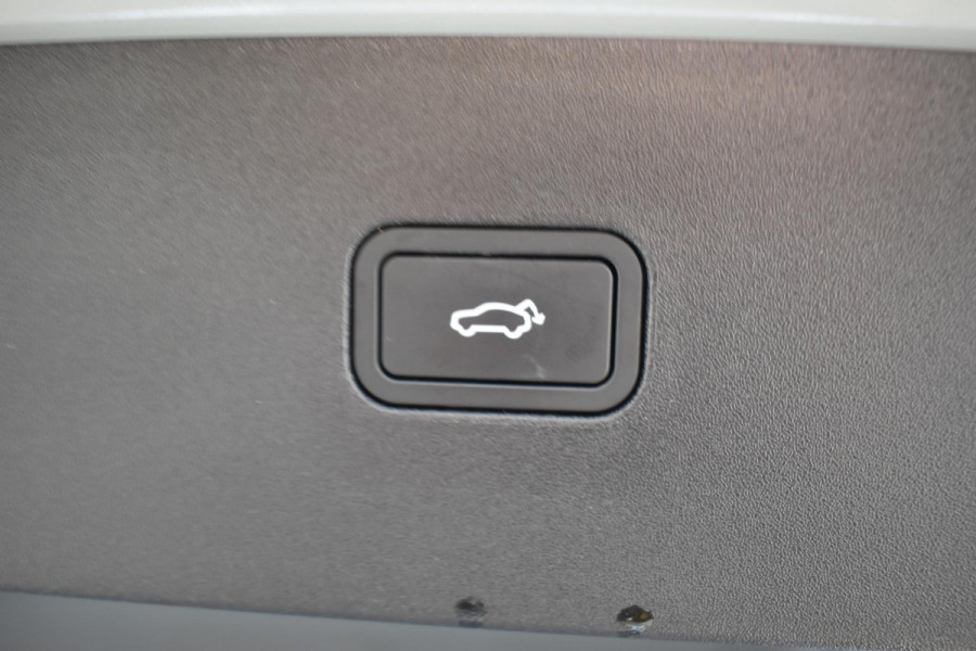 Volvo EX30 Single Motor Extended Range Plus 69 kWh / Adaptieve Cruise Control/ Dodehoek Detectie / Parkeersensoren v+a / Achteruitrijcamera / Warmtepomp / Google Services /