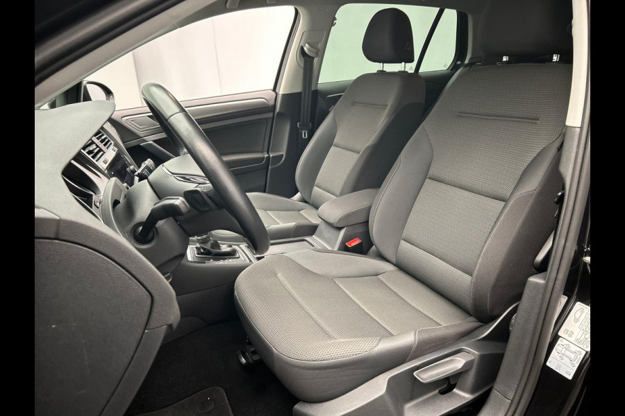 Volkswagen Golf 1.0 TSI Comfortline Business Automaat Carplay Adaptieve-cruise Climate-control