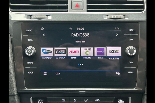Volkswagen Golf 1.0 TSI Comfortline Business Automaat Carplay Adaptieve-cruise Climate-control
