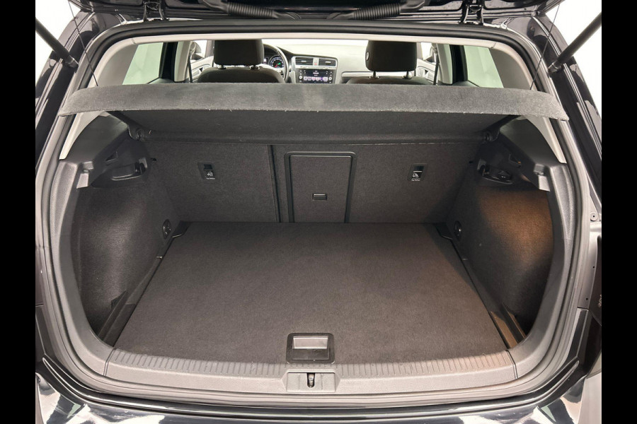 Volkswagen Golf 1.0 TSI Comfortline Business Automaat Carplay Adaptieve-cruise Climate-control