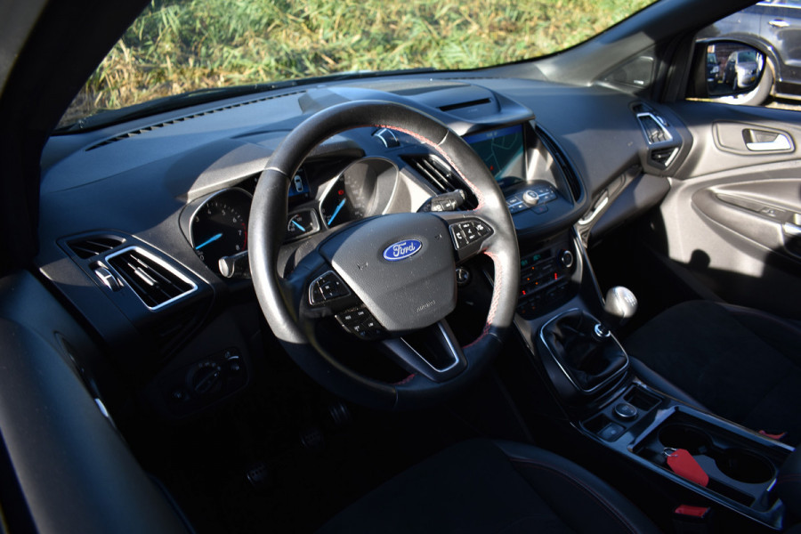 Ford Kuga 150PK EcoBoost ST-LINE SPORT CAMERA/TREKHAAK/SONY-AUDIO