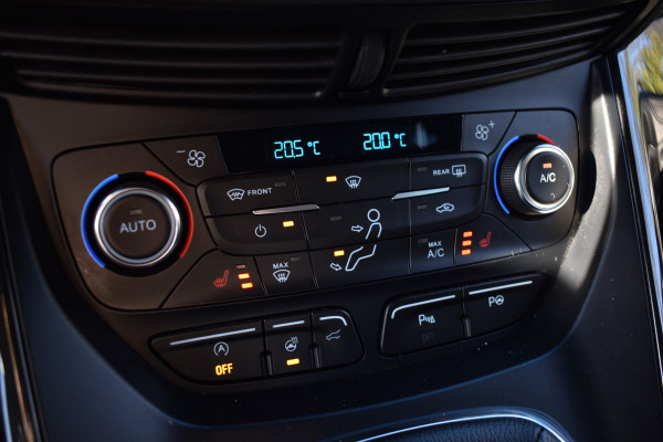 Ford Kuga 150PK EcoBoost ST-LINE SPORT CAMERA/TREKHAAK/SONY-AUDIO