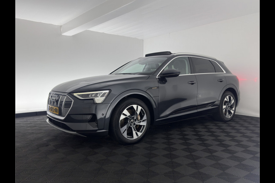 Audi e-tron 55 quattro Business edition Plus 95 kWh [ 3-Fase ] (INCL-BTW) *PANO | LUXURY-LEATHER | ADAPTIVE-CRUISE | FULL-LED | DIGI-COCKPIT | KEYLESS | MEMORY-PACK | CAMERA | NAVI-FULLMAP | SHIFT-PADDLES | DAB+ | COMFORT-SEATS | 20''ALU*