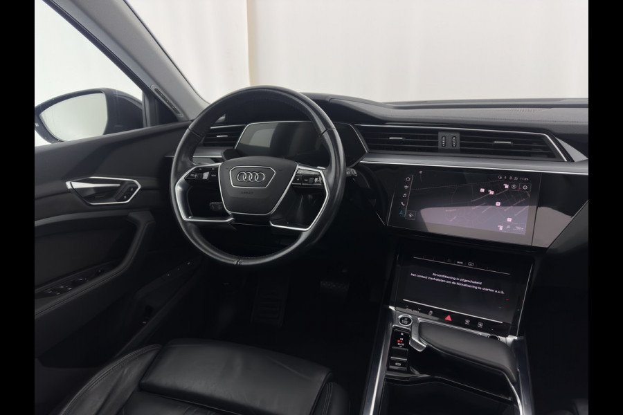 Audi e-tron 55 quattro Business edition Plus 95 kWh [ 3-Fase ] (INCL-BTW) *PANO | LUXURY-LEATHER | ADAPTIVE-CRUISE | FULL-LED | DIGI-COCKPIT | KEYLESS | MEMORY-PACK | CAMERA | NAVI-FULLMAP | SHIFT-PADDLES | DAB+ | COMFORT-SEATS | 20''ALU*
