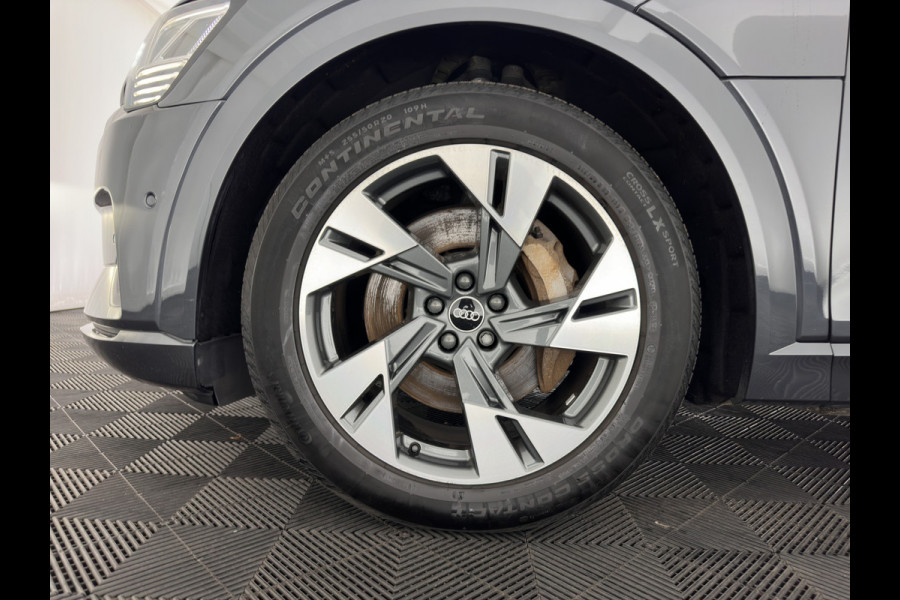 Audi e-tron 55 quattro Business edition Plus 95 kWh [ 3-Fase ] (INCL-BTW) *PANO | LUXURY-LEATHER | ADAPTIVE-CRUISE | FULL-LED | DIGI-COCKPIT | KEYLESS | MEMORY-PACK | CAMERA | NAVI-FULLMAP | SHIFT-PADDLES | DAB+ | COMFORT-SEATS | 20''ALU*