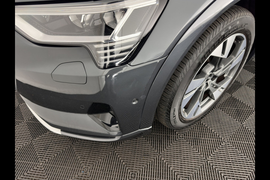 Audi e-tron 55 quattro Business edition Plus 95 kWh [ 3-Fase ] (INCL-BTW) *PANO | LUXURY-LEATHER | ADAPTIVE-CRUISE | FULL-LED | DIGI-COCKPIT | KEYLESS | MEMORY-PACK | CAMERA | NAVI-FULLMAP | SHIFT-PADDLES | DAB+ | COMFORT-SEATS | 20''ALU*