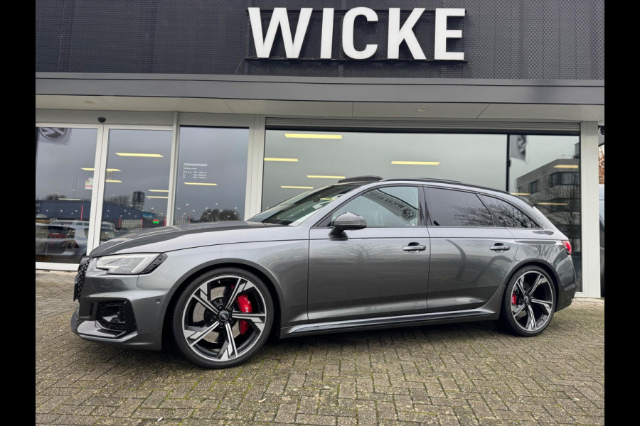 Audi A4 Avant 2.9 TFSI RS 4 quattro 450PK B&O 3D Pano Carbon Massage Leder